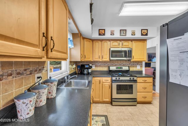 164 Weldon Road, Manchester, NJ 08759