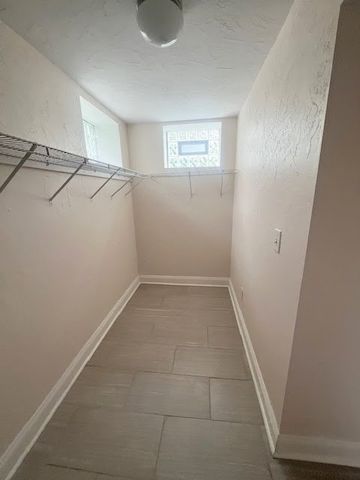 358 Pointview Rd, Brentwood, PA 15227