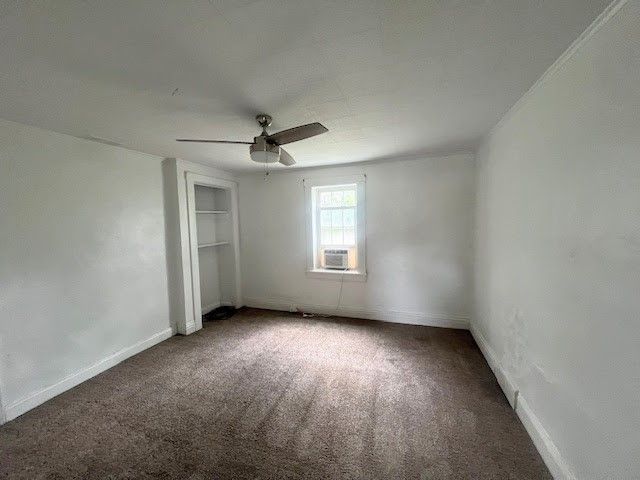 358 Pointview Rd, Brentwood, PA 15227