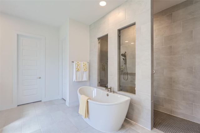 704 PALAMOS DR, Leander, TX 78641