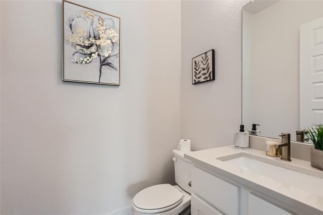 704 PALAMOS DR, Leander, TX 78641