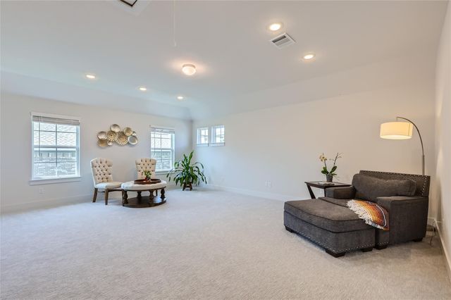 704 PALAMOS DR, Leander, TX 78641