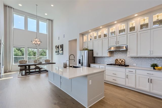 704 PALAMOS DR, Leander, TX 78641