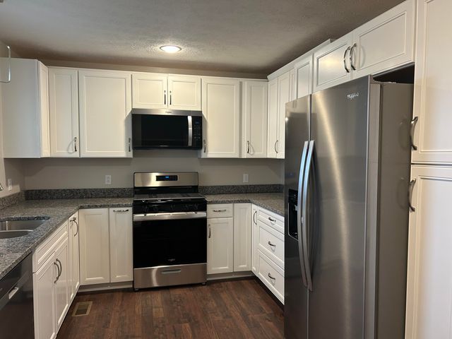 166 Hatton Creek Road, Stanton, KY 40380