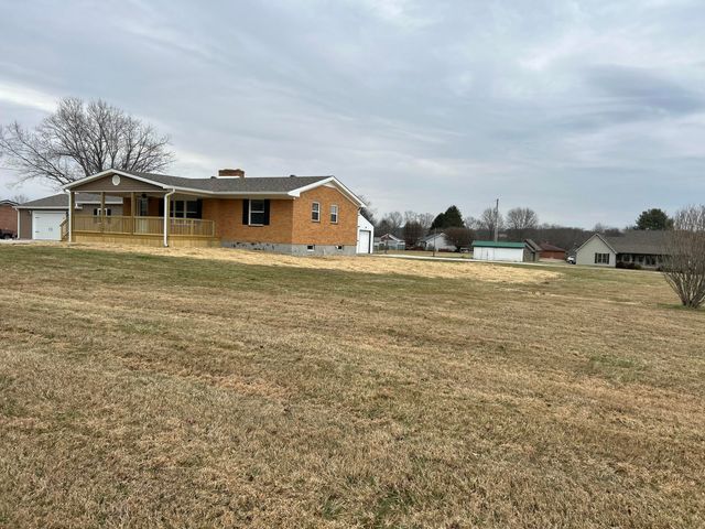 166 Hatton Creek Road, Stanton, KY 40380