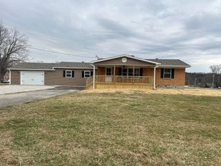 166 Hatton Creek Road, Stanton, KY 40380