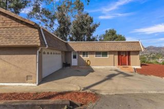 9518 Cypress St, Lakeside, CA 92040