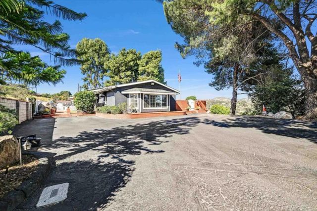 1308 Sundale Road, El Cajon, CA 92019