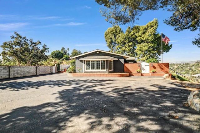 1308 Sundale Road, El Cajon, CA 92019