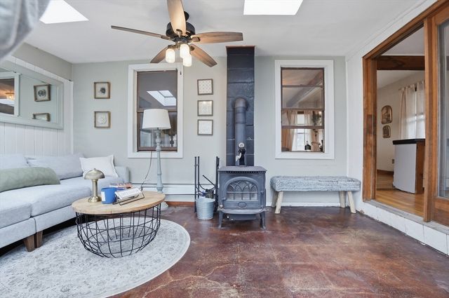 209 Central Street, Rockland, MA 02370