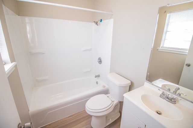 1903 71st Street, Lubbock, TX 79412