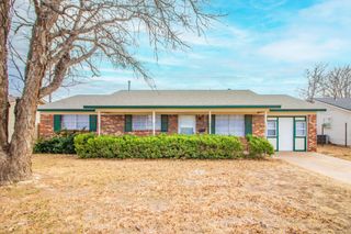 1903 71st Street, Lubbock, TX 79412