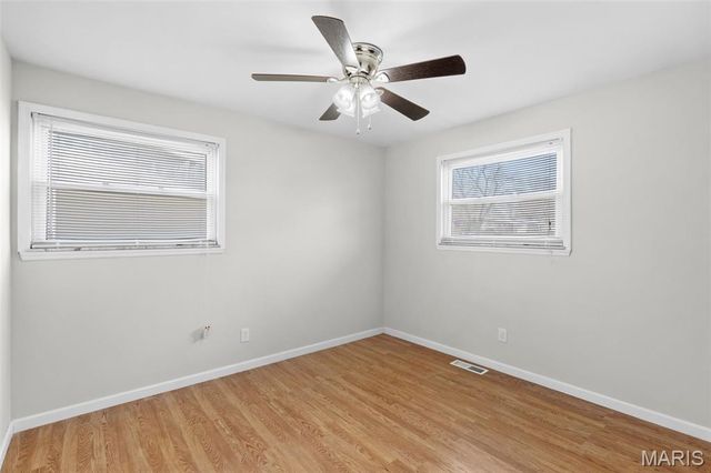 490 Jana Drive, Florissant, MO 63031