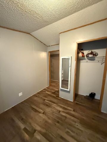 51 Cherokee Mountain, Flat Lick, KY 40935