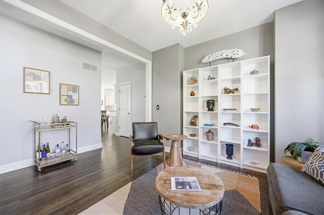 5117 W 162nd Street, Stilwell, KS 66085