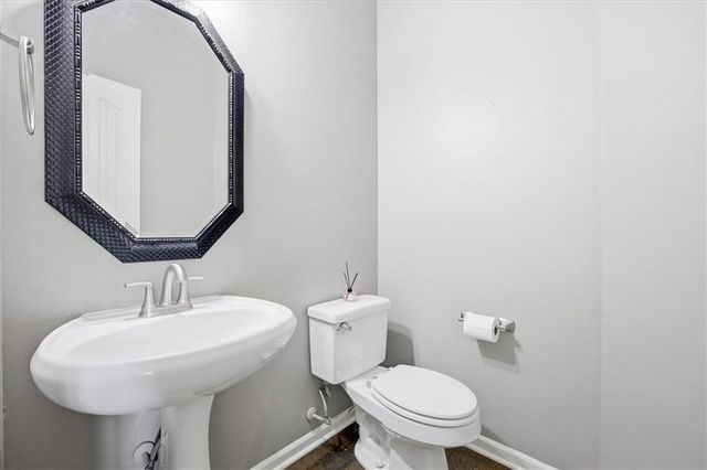 5117 W 162nd Street, Stilwell, KS 66085