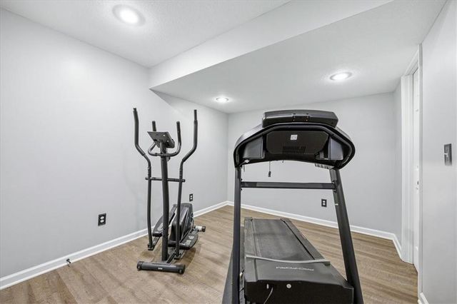 5117 W 162nd Street, Stilwell, KS 66085