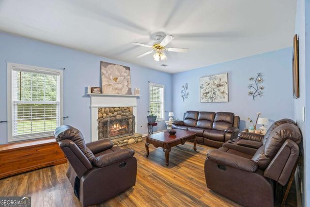 7745 Timberline Overlook, Cumming, GA 30041