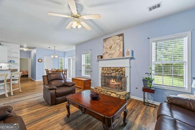 7745 Timberline Overlook, Cumming, GA 30041