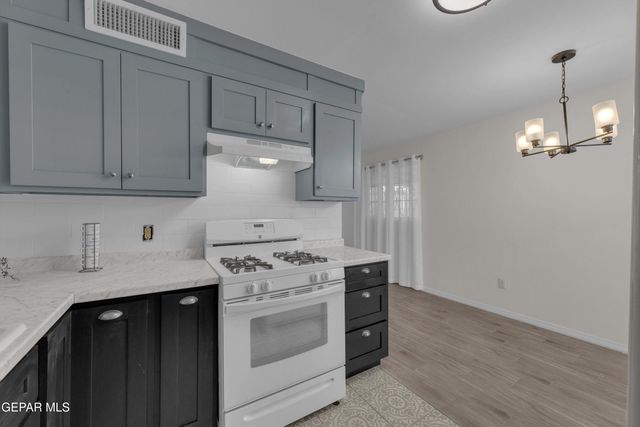 7864 LA GRANGE Court, El Paso, TX 79915