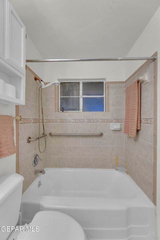 7864 LA GRANGE Court, El Paso, TX 79915