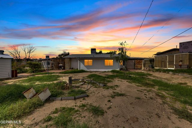 7864 LA GRANGE Court, El Paso, TX 79915