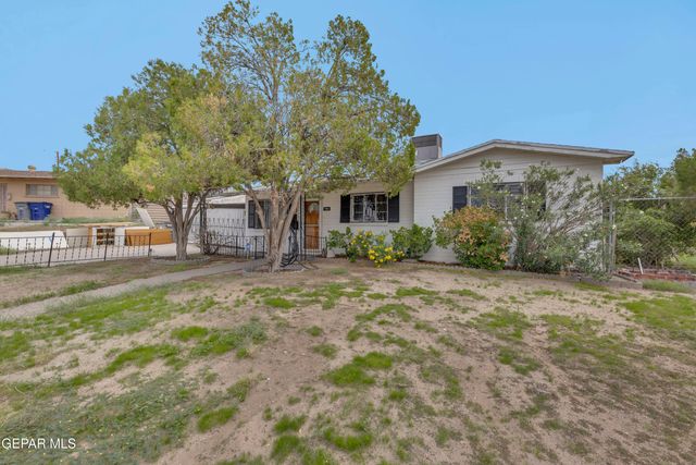 7864 LA GRANGE Court, El Paso, TX 79915