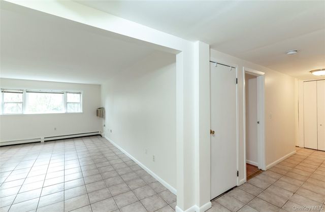 100 DOWD Street C8, Haverstraw, NY 10927