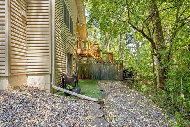 5473 E Brenner Pass, Fridley, MN 55432