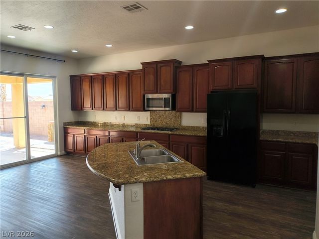 8754 Mayport Drive, Las Vegas, NV 89131