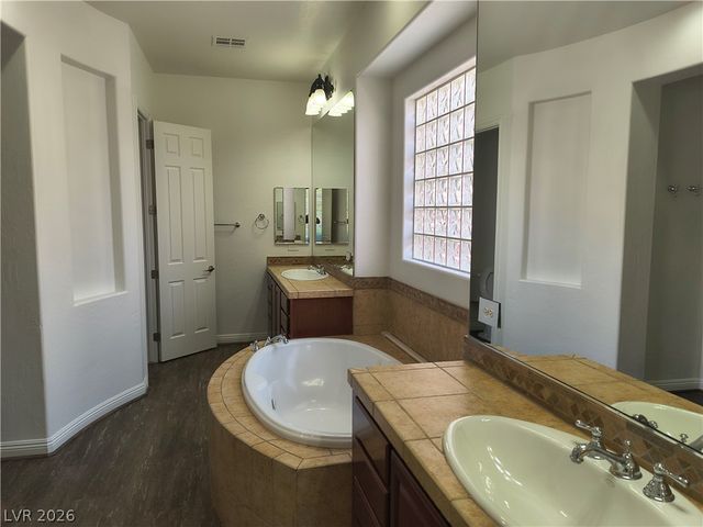 8754 Mayport Drive, Las Vegas, NV 89131