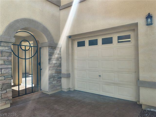 8754 Mayport Drive, Las Vegas, NV 89131