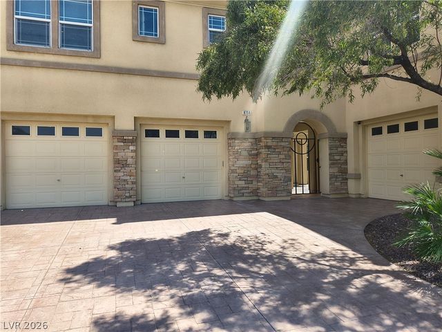8754 Mayport Drive, Las Vegas, NV 89131