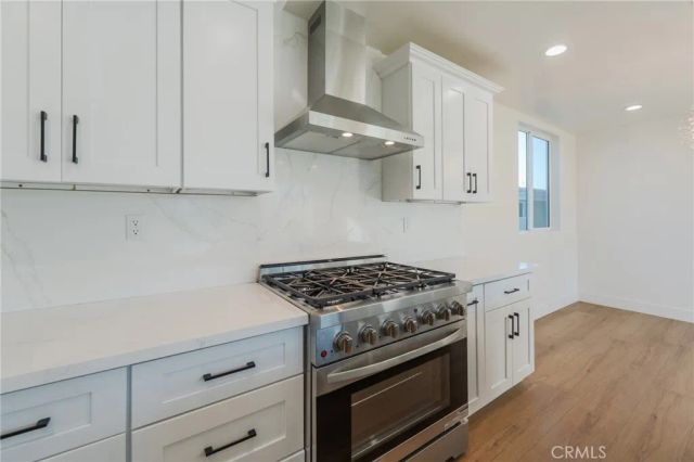 714 N Chestnut Avenue, Los Angeles, CA 90042