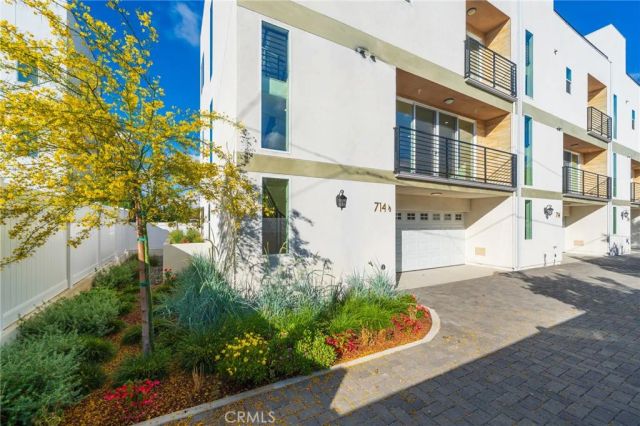 714 N Chestnut Avenue, Los Angeles, CA 90042