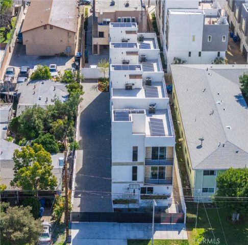 714 N Chestnut Avenue, Los Angeles, CA 90042