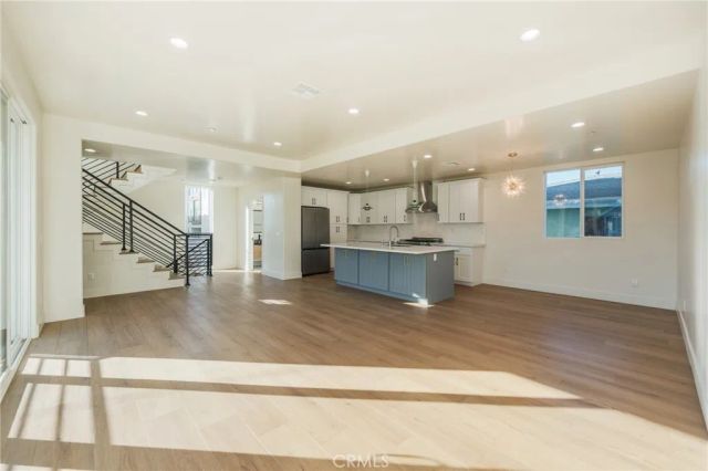 714 N Chestnut Avenue, Los Angeles, CA 90042