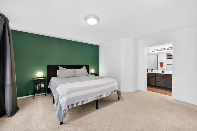 1109 Sandy Creek Dr, Folsom, CA 95630