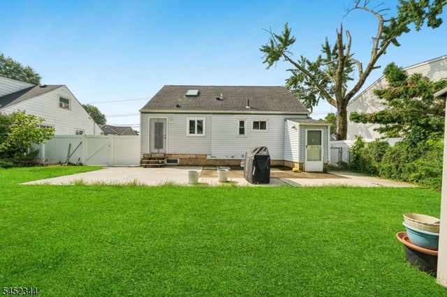23 W Henry Pl, Woodbridge Twp., NJ 08830