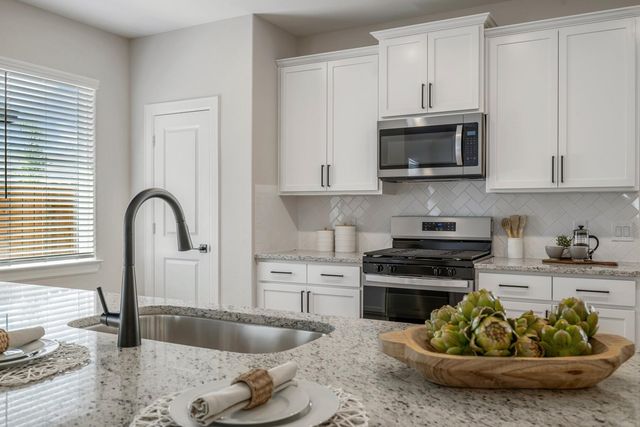 21559 Bluebonnet Bay Drive, Magnolia, TX 77354