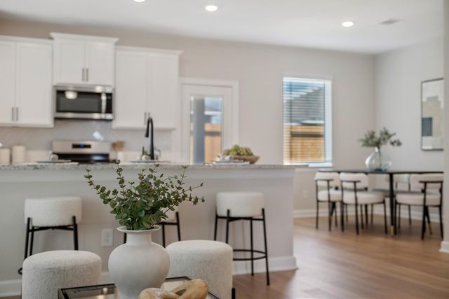 21559 Bluebonnet Bay Drive, Magnolia, TX 77354