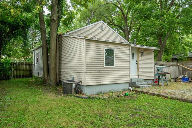 1909 E 25th Street, Des Moines, IA 50317