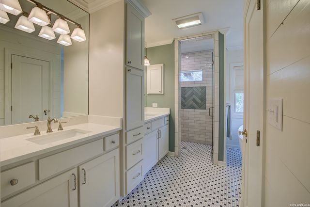 664 California, New Braunfels, TX 78130