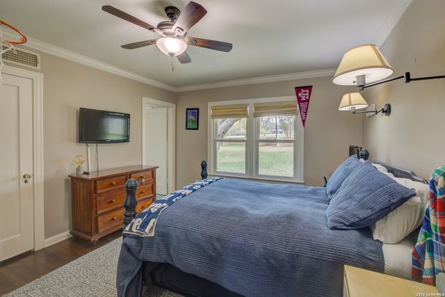 664 California, New Braunfels, TX 78130