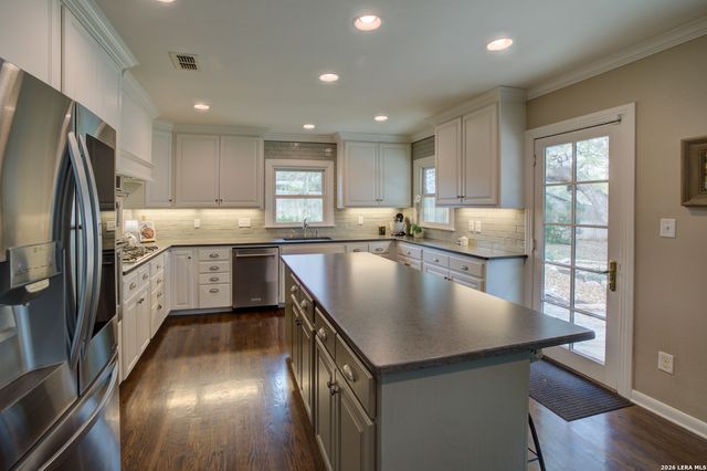 664 California, New Braunfels, TX 78130