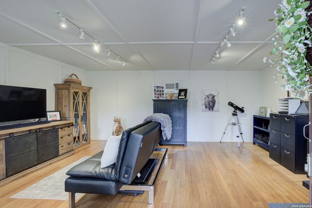 664 California, New Braunfels, TX 78130