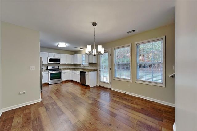 32 Stable Lane, Dallas, GA 30132