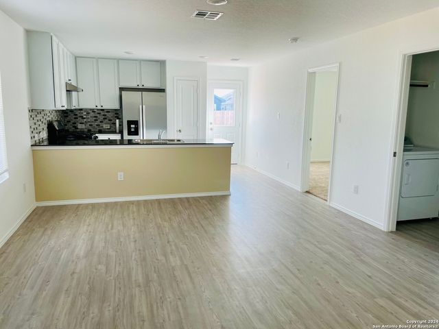 5847 Coahulia, Seguin, TX 78155