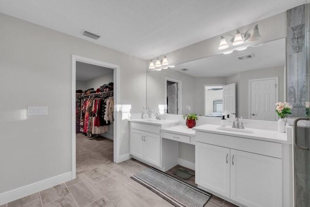 14604 HORSE TROT ROAD, Lithia, FL 33547