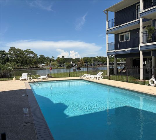 18519 Egret Bay Boulevard 1602, Webster, TX 77058